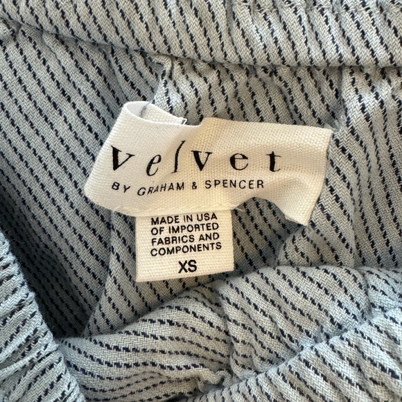 Velvet by Graham Spencer Off the Shoulder top - Picture 4 of 4